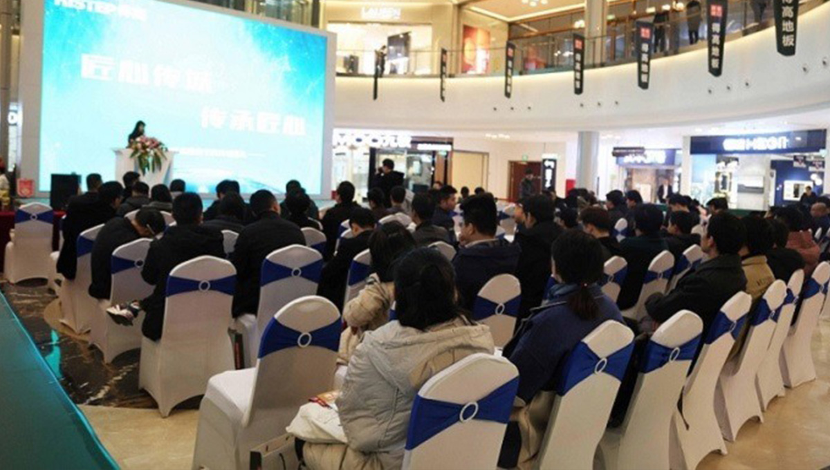 蘑菇视频免费看成人网站携手设计大咖何武贤，