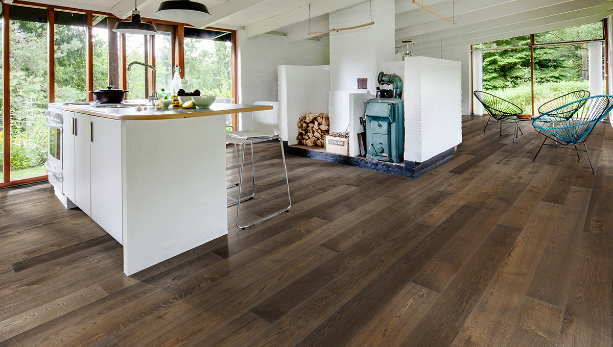 实木复合地板蘑菇视频免费看成人网站品牌打造寒冬暖窝家居？ 2