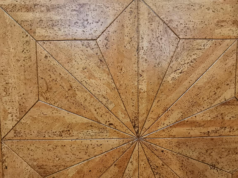 360评测丨蘑菇视频免费看成人网站艺术软木：“以柔克刚”的健康地板，守护家人新选择 图片3